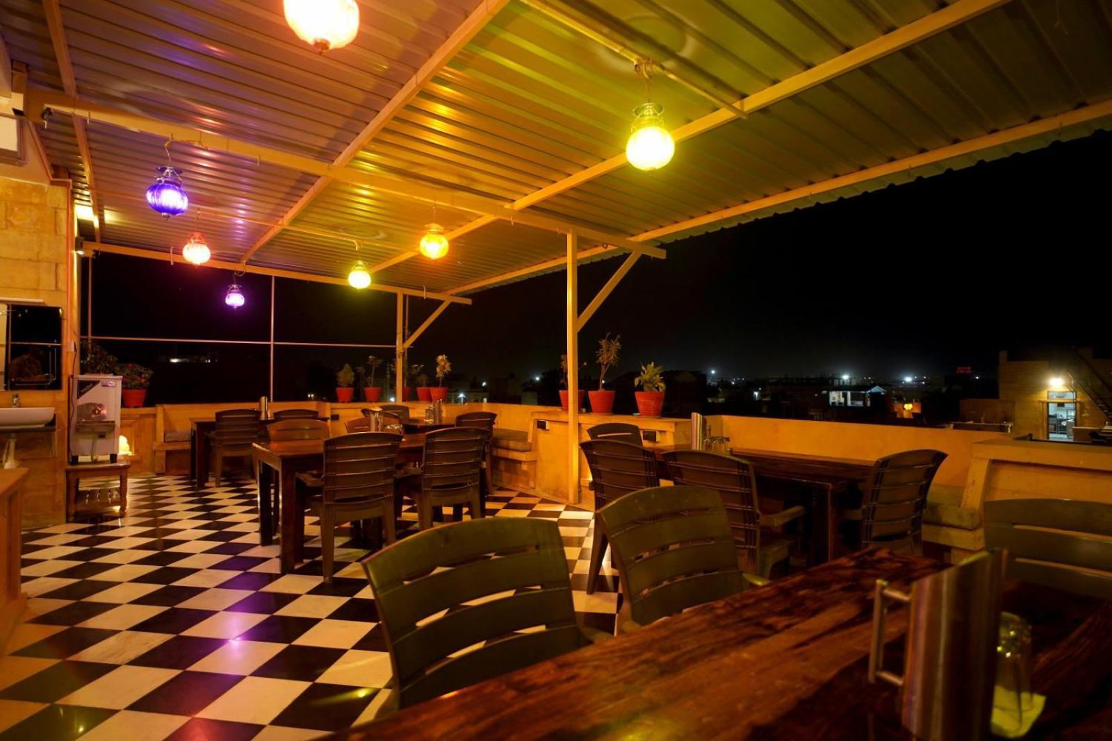Hotel Vasshifa Palace Jaisalmer Exterior photo